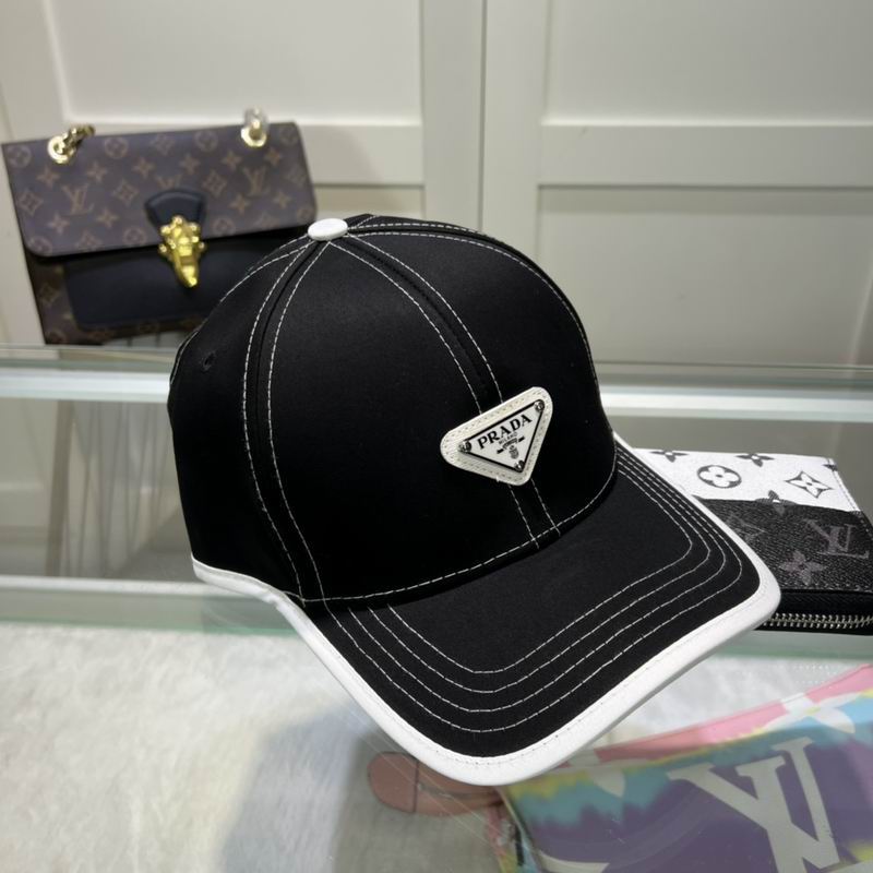 Prada Cap 43 (7)